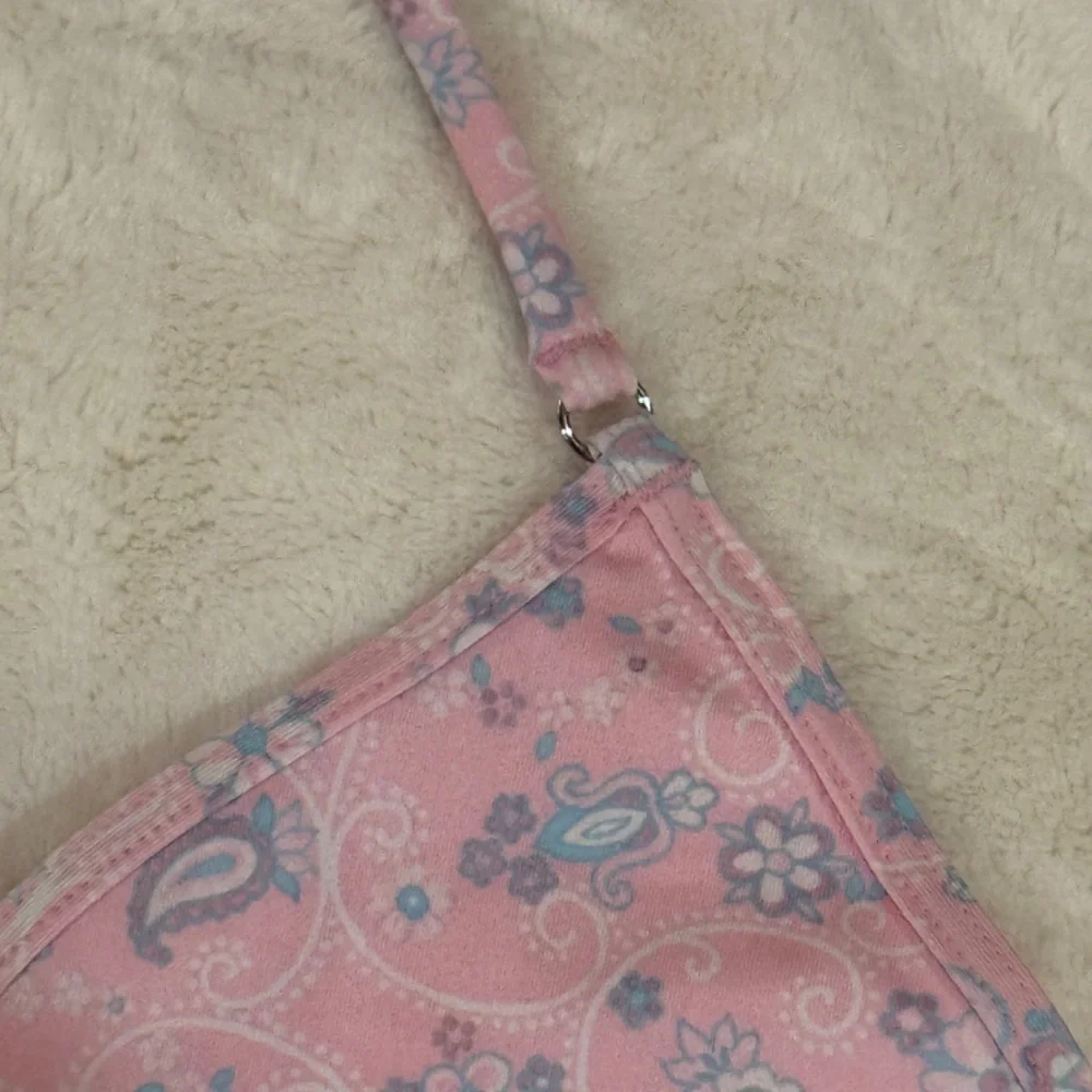 Frankies Bikinis new without